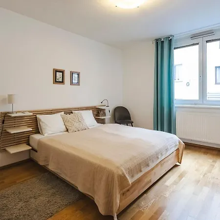 Zuzana's Old Town Apartment