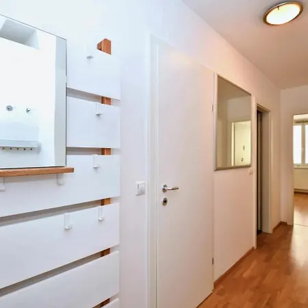 Zuzana's Old Town Apartment